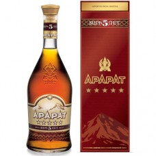 Арарат 5 лет  0.5л